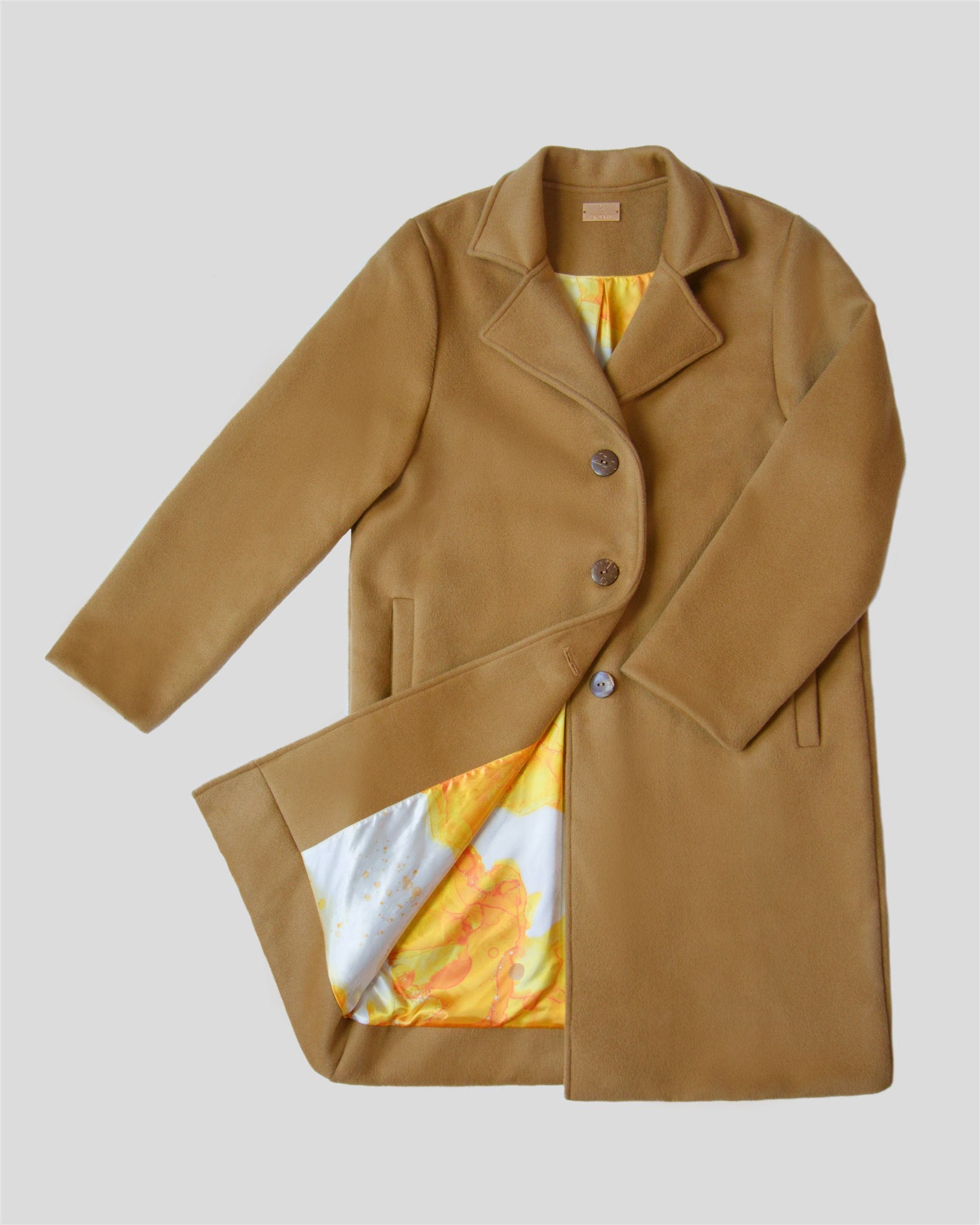 The Essential Coat: Elevate Your Everyday