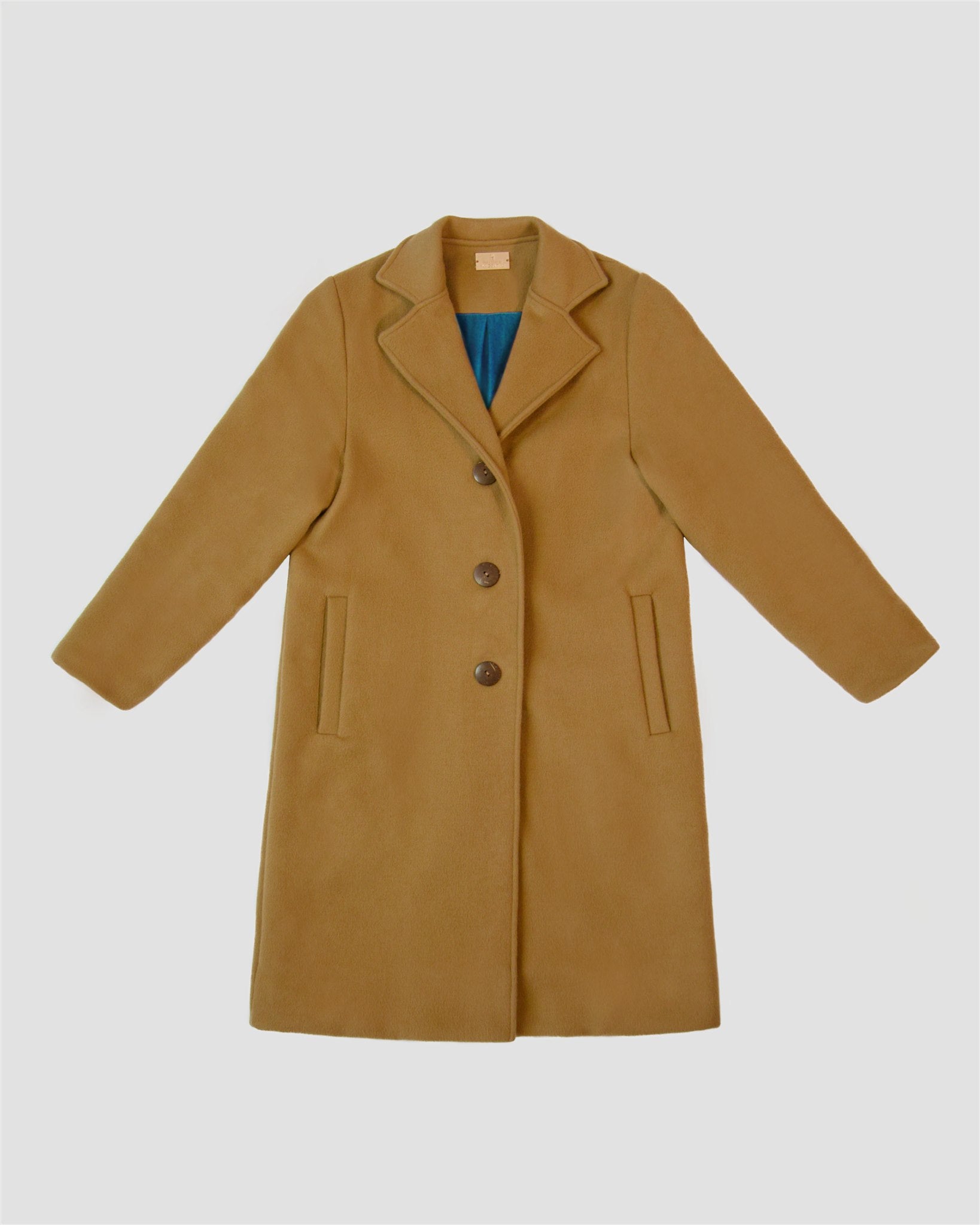 The Essential Coat: Elevate Your Everyday