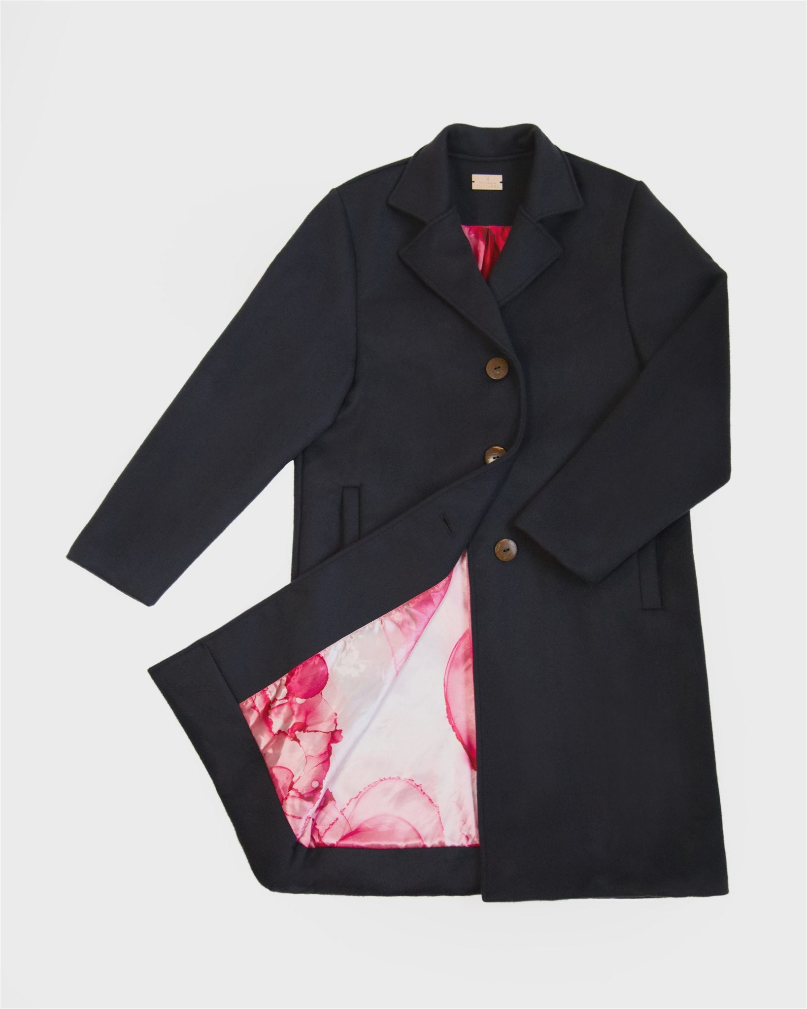 The Essential Coat: Elevate Your Everyday